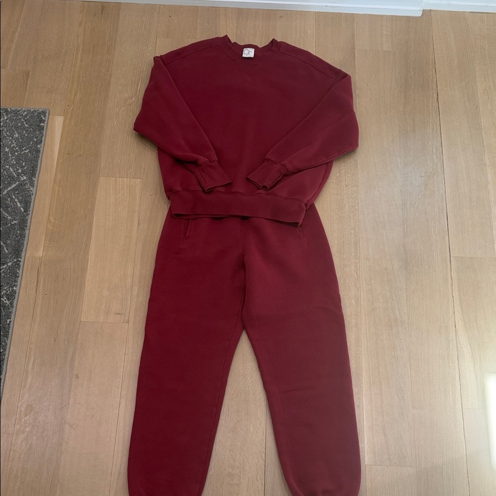 Aerie Burgundy Sweatshirt and Sweatpants Set
